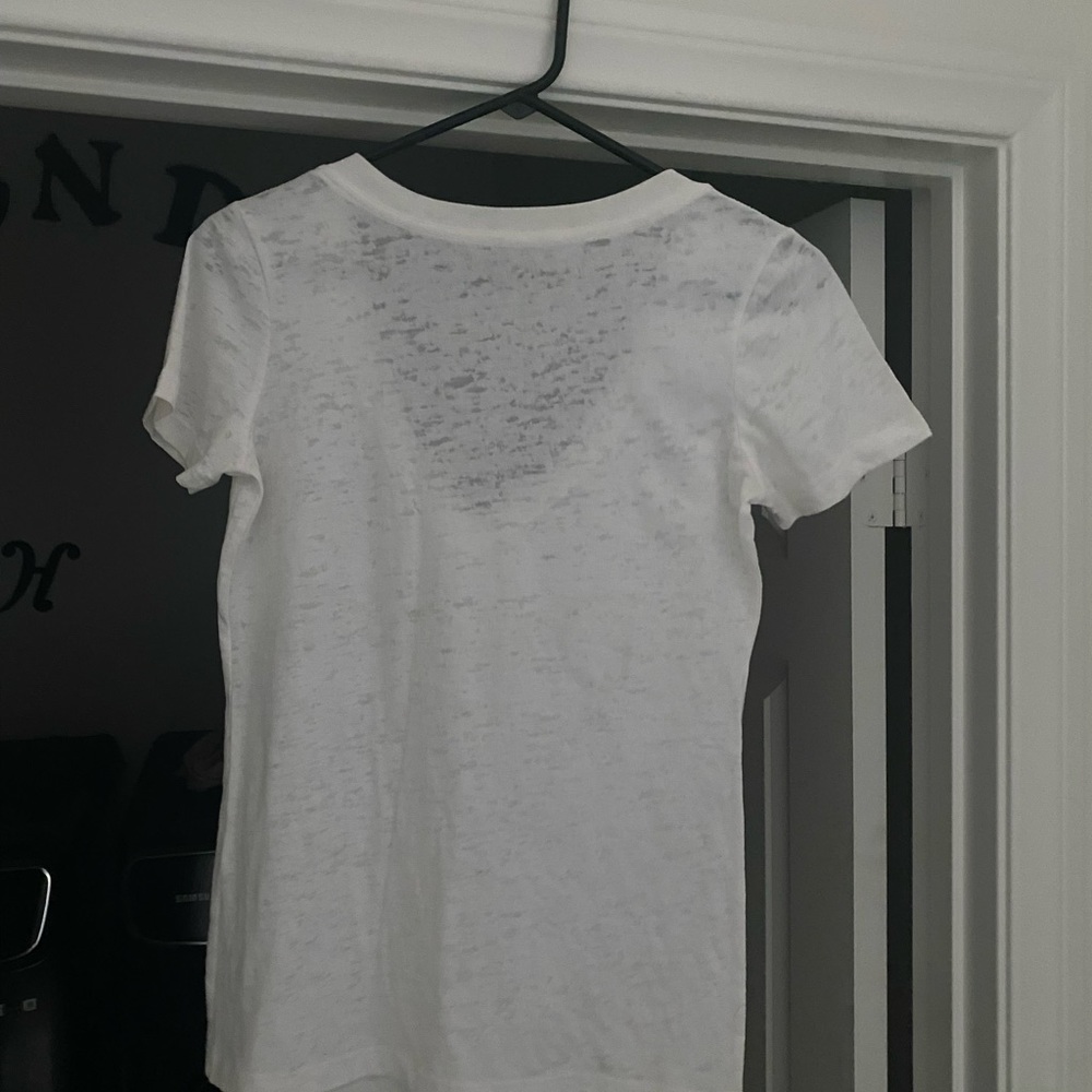 Dash V neck